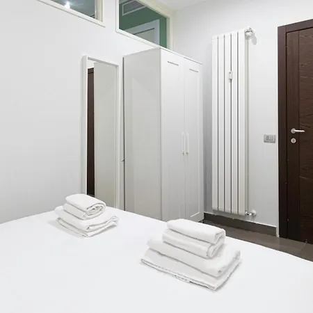 Italianway - Foro Buonaparte 68 Apartment *